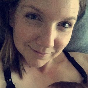 Meet your Posher, Devin